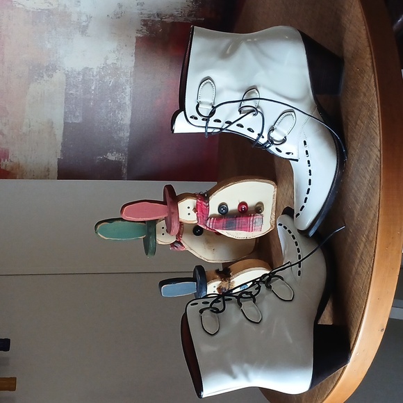 Mid Calf Short COACH boot - Picture 5 of 6